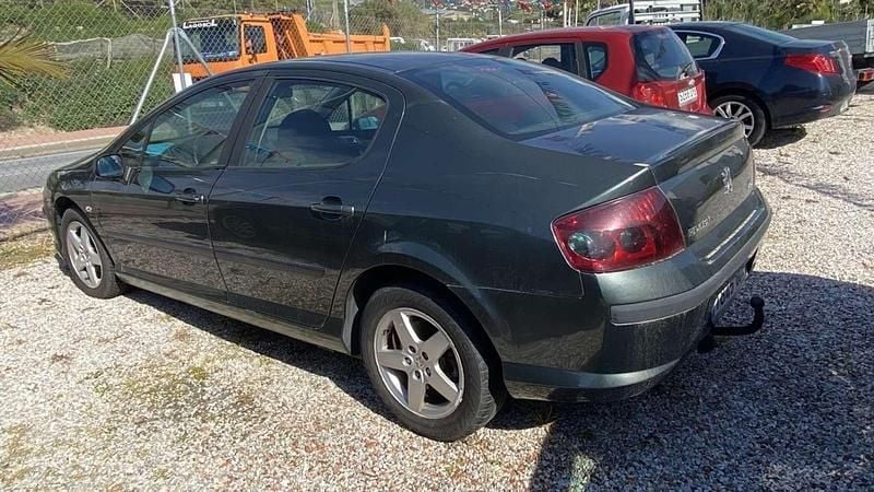 Usado Peugeot 407 109 CV (80 kW) 2008 Verde Berlina