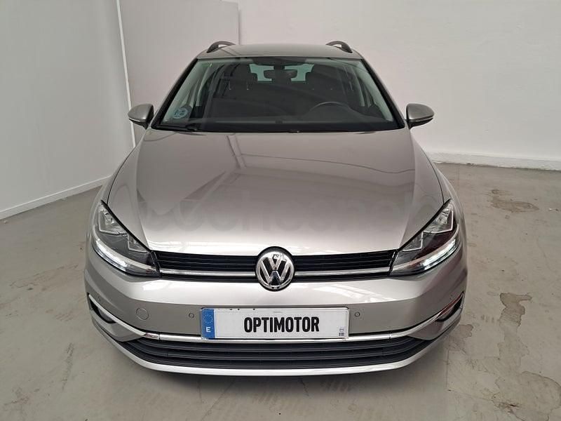 Usado VW Golf Sportsvan Advance 150 CV (110 kW) 2019 Amarillo Monovolumen
