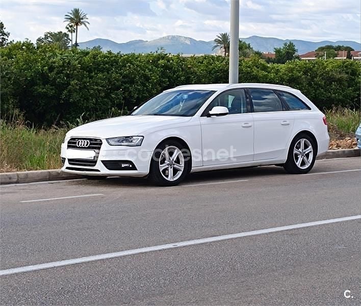 Usado Audi A4 150 CV (110 kW) 2014 Blanco Familiar