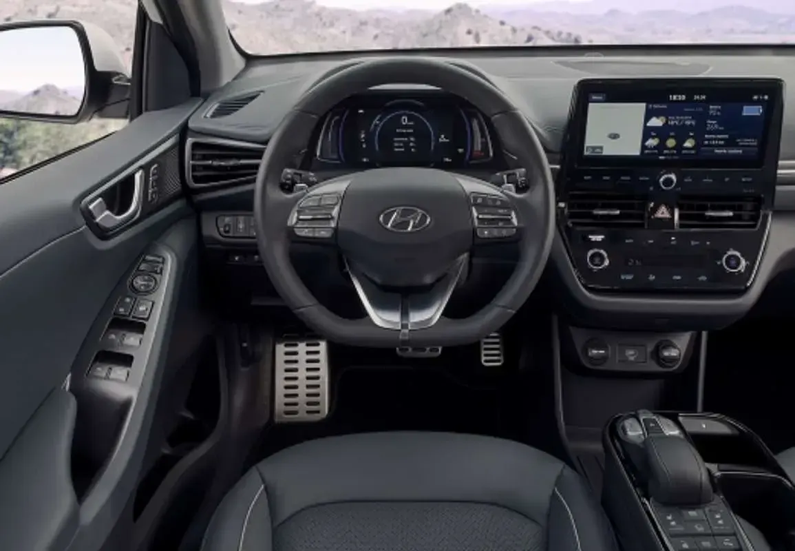 Usado Hyundai Ioniq 141 CV (103 kW) 2021 Rojo Utilitario