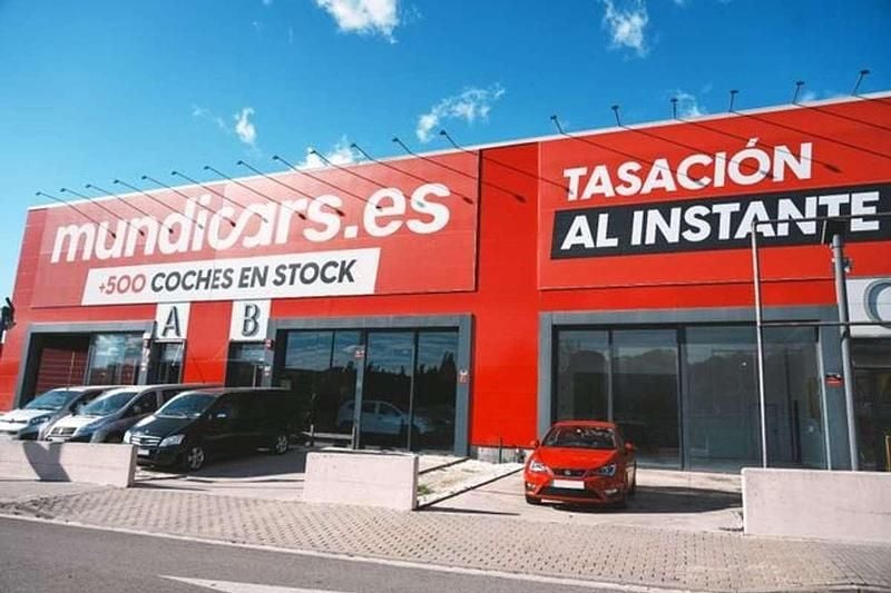 Occasion Toyota Yaris Cross Business Edition 116 PK (85 kW) 2023 Grijs SUV