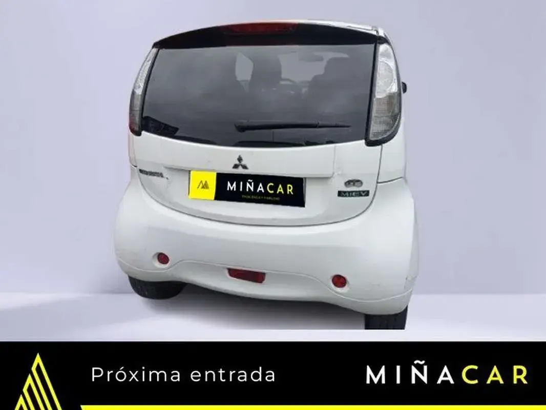Usado Mitsubishi i-MiEV 49 kW (67 CV) 2013 Blanco Utilitario
