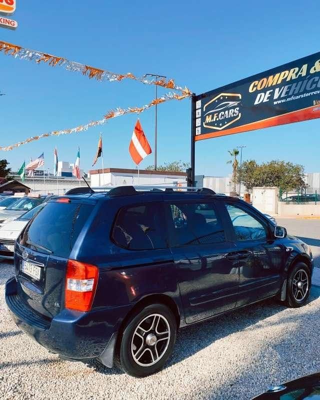 Usado Kia Carnival EX 185 CV (136 kW) 2006 Negro Monovolumen