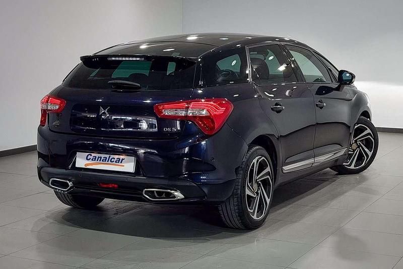 Usado DS Automobiles DS5 181 CV (133 kW) 2015 Azul Utilitario