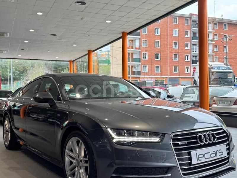 Usado Audi A7 Sportback S-Line 320 CV (235 kW) 2015 Gris / plata Utilitario