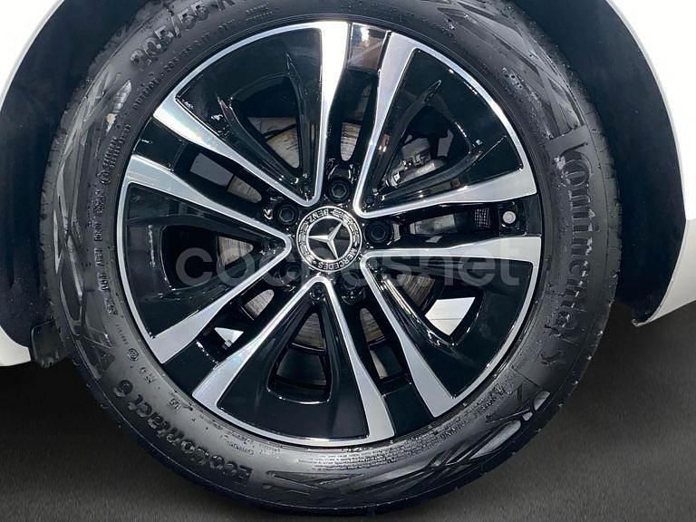 Usado Mercedes A180 136 CV (100 kW) 2023 Blanco Berlina