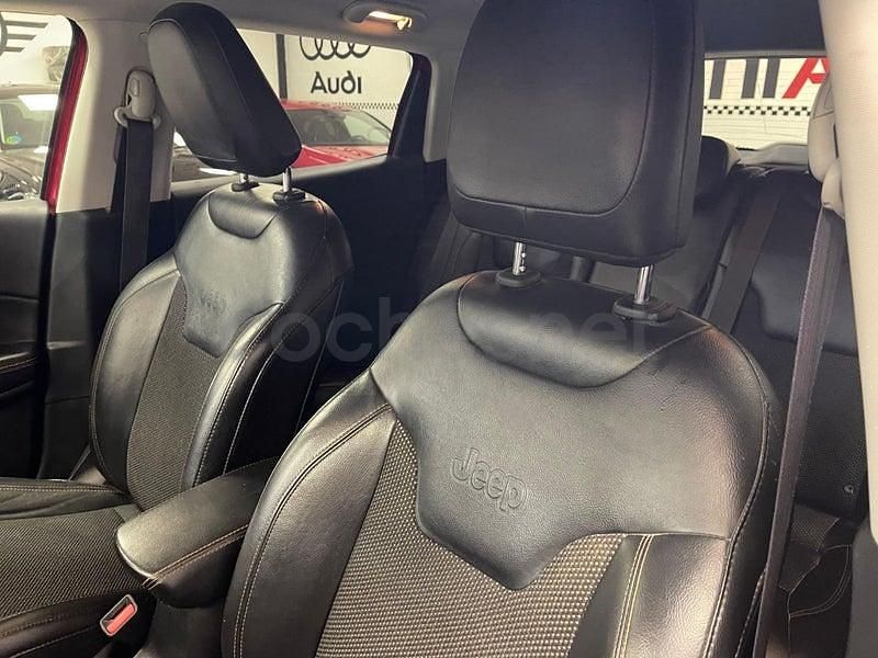 Usado Jeep Compass Limited 140 CV (102 kW) 2018 Granate SUV