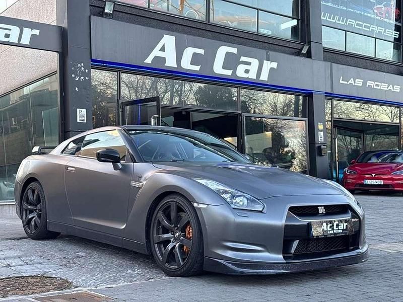 Gris / plata Usado 2010 Nissan GT-R Premium Edition Coupe | 83.900 € - Imagen 1/4