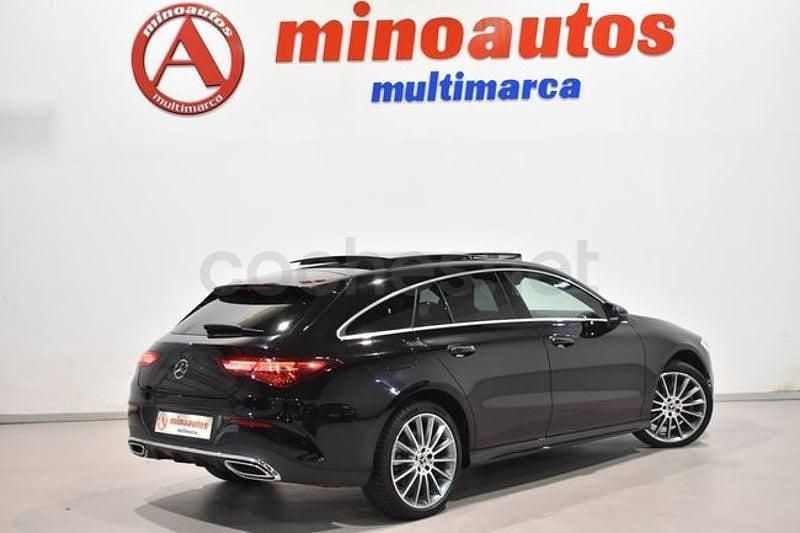 Usado Mercedes CLA250e Shooting Brake AMG line 218 CV (160 kW) 2023 Negro Familiar
