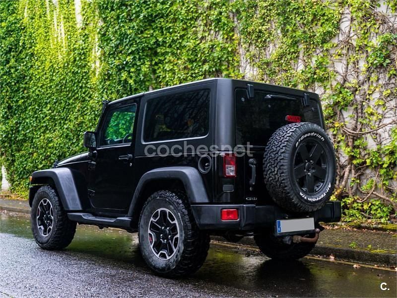 Usado Jeep Wrangler Sport 200 CV (147 kW) 2012 Negro SUV