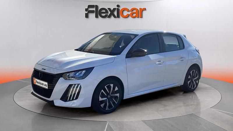 Usado Peugeot 208 Active 102 CV (75 kW) 2024 Blanco Utilitario