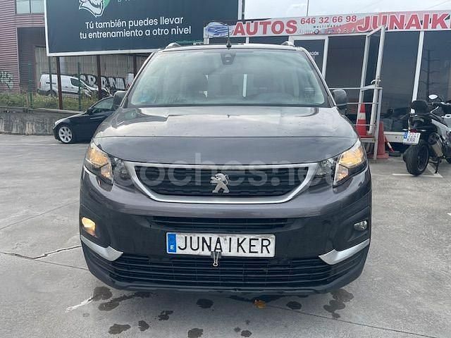 Usado Peugeot Rifter Active 100 CV (73 kW) 2019 Marrón Monovolumen