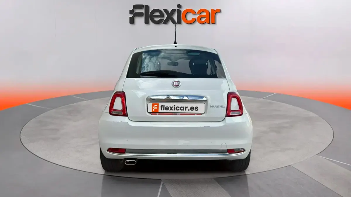Usado Fiat 500 Dolcevita 70 CV (51 kW) 2023 Blanco Berlina
