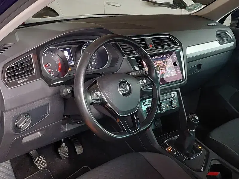 Usado VW Tiguan Advance 115 CV (84 kW) 2019 Azul SUV