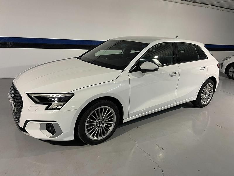 Usado Audi A3 e-tron 110 CV (80 kW) 2020 Blanco Utilitario