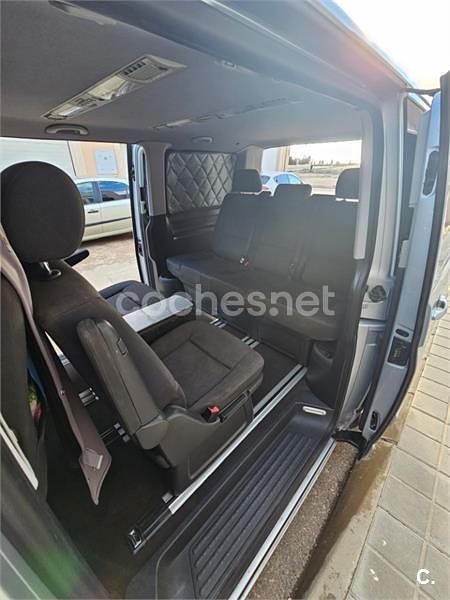Usado VW Multivan Comfortline 130 CV (95 kW) 2007 Gris / plata Monovolumen