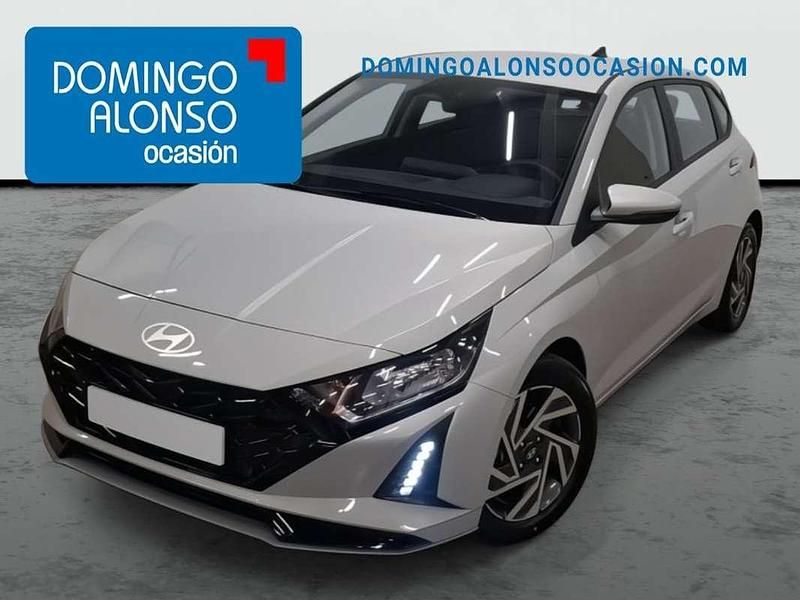 Gris Nuevo 2025 Hyundai i20 Berlina | 18.490 € (Super precio) - Imagen 1/4