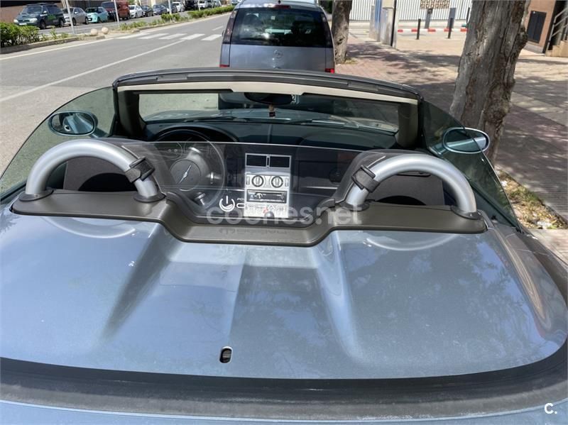 Gris / plata Usado 2004 Chrysler Crossfire Limited Descapotable | 8000 € - Imagen 1/4