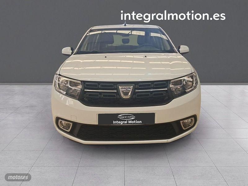 Usado Dacia Sandero Lauréate 73 CV (53 kW) 2019 Blanco Utilitario