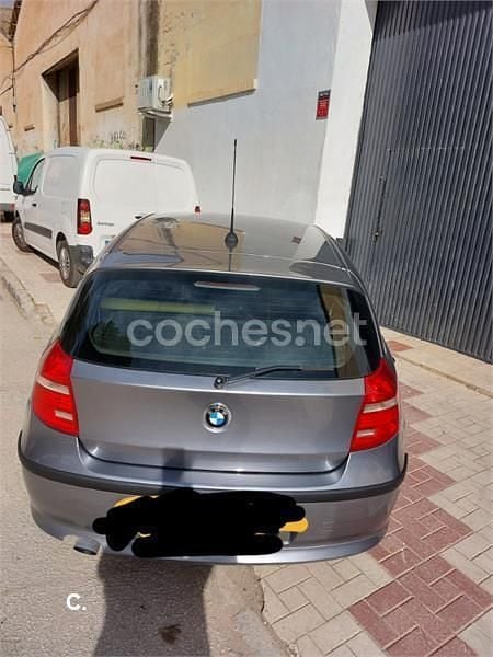 Usado BMW 116 122 CV (89 kW) 2009 Gris / plata Utilitario
