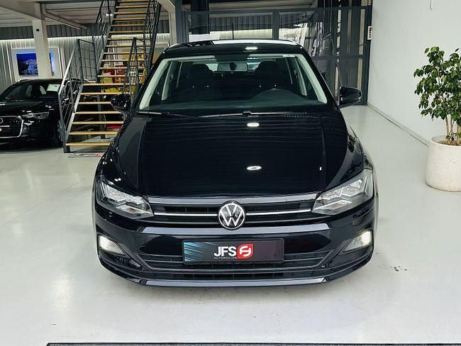Usado VW Polo 80 CV (58 kW) 2021 Negro Utilitario