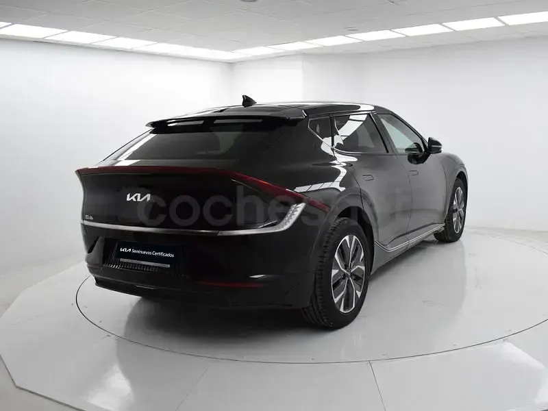 Begagnad Kia EV6 Air 167 kW (228 HK) 2023 Eléctrico SUV
