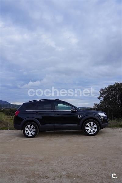 Usado Chevrolet Captiva 150 CV (110 kW) 2011 Negro SUV