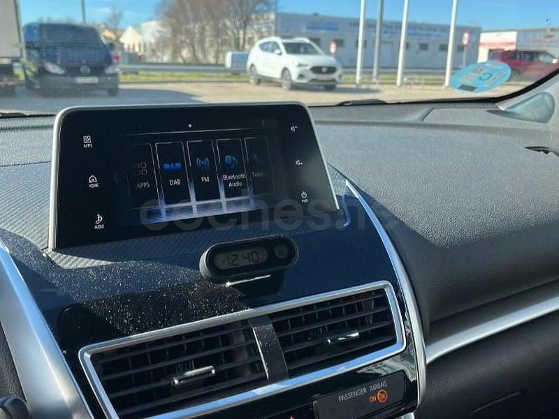 Usado Mitsubishi Eclipse Cross Edition 163 CV (119 kW) 2021 Gris / plata SUV