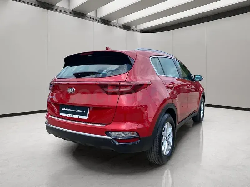 Usado Kia Sportage 132 CV (97 kW) 2020 Rojo SUV