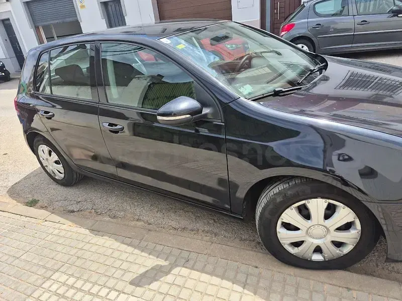 Usado VW Golf VI Advance 140 CV (102 kW) 2010 Negro Utilitario