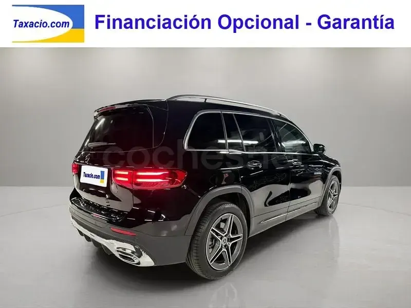 Usado Mercedes GLB200 150 CV (110 kW) 2024 Negro SUV