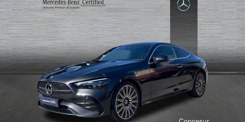 Gris Usado 2023 Mercedes CLE220 Coupe | 67.500 € (Caro) - Imagen 1/4