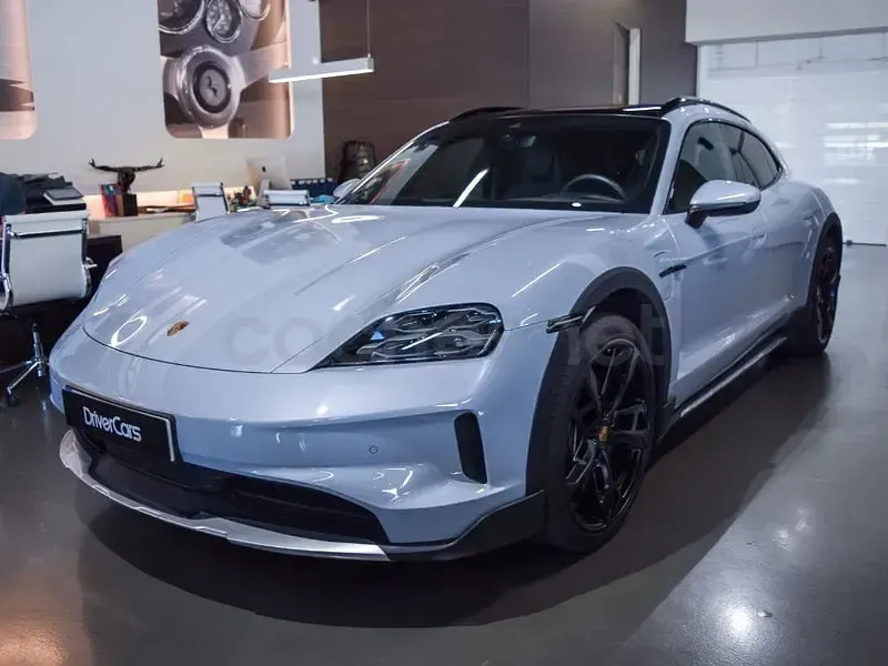 Usado Porsche Taycan Cross Turismo 319 kW (435 CV) 2025 Eléctrico Familiar