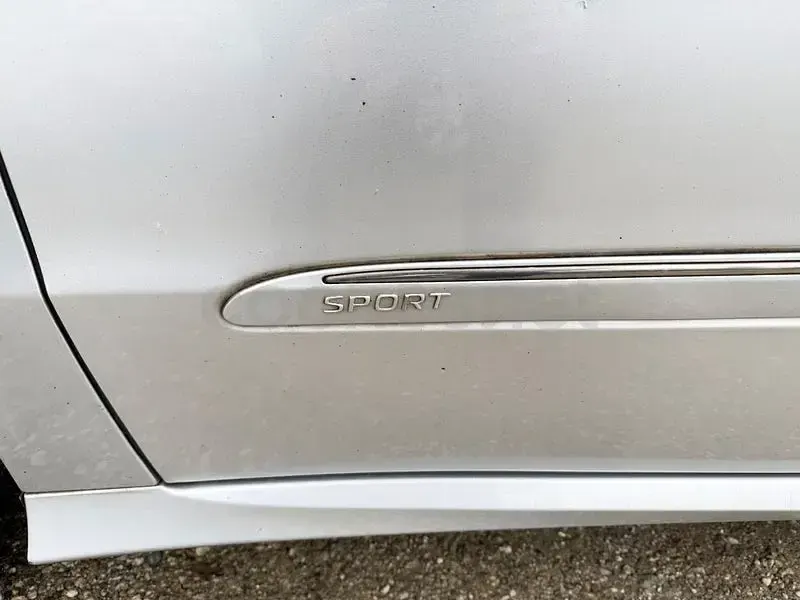 Usado Mercedes R320 224 CV (164 kW) 2008 Gris / plata Monovolumen