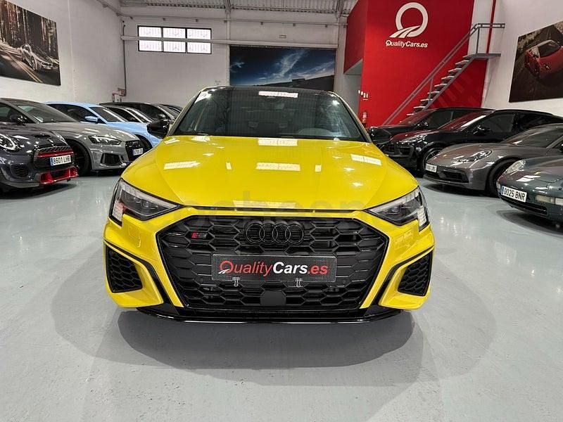 Usado Audi A3 S-Line 310 CV (228 kW) 2023 Amarillo Berlina