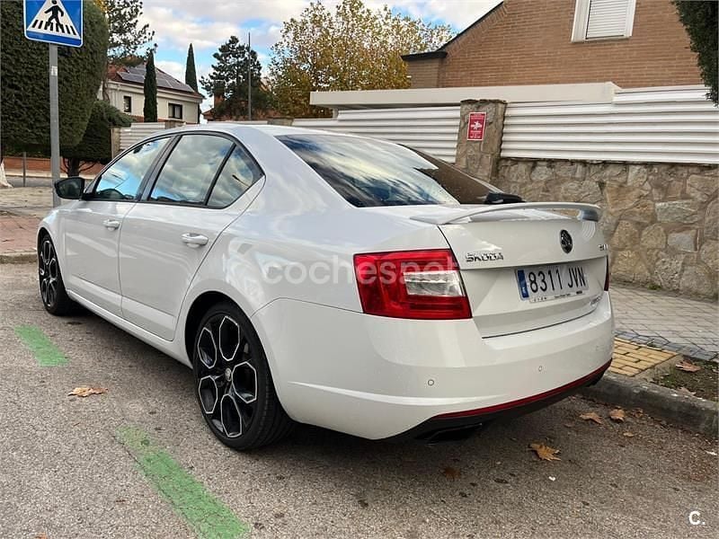 Usado Skoda Octavia RS 230 HP (169 kW) 2016 Branco Citadino