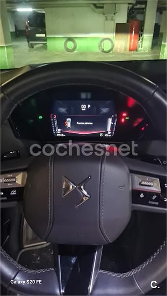 Usado DS Automobiles DS4 Opera 130 CV (95 kW) 2023 Gris / plata Berlina