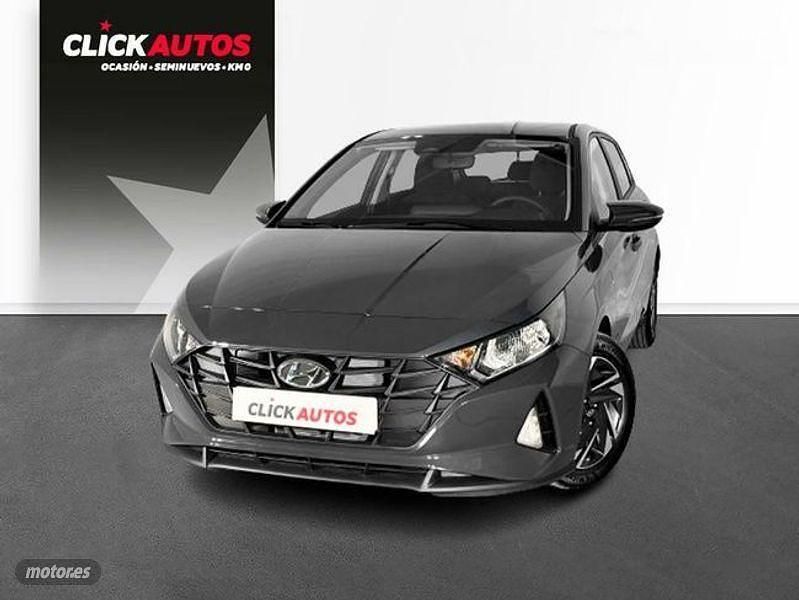 Gris Usado 2024 Hyundai i20 Berlina | 14.700 € (Precio justo) - Imagen 1/4