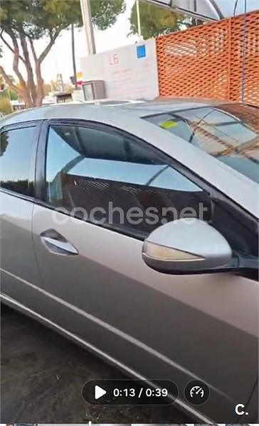 Usado Honda Civic Sport 140 CV (102 kW) 2006 Beige Berlina