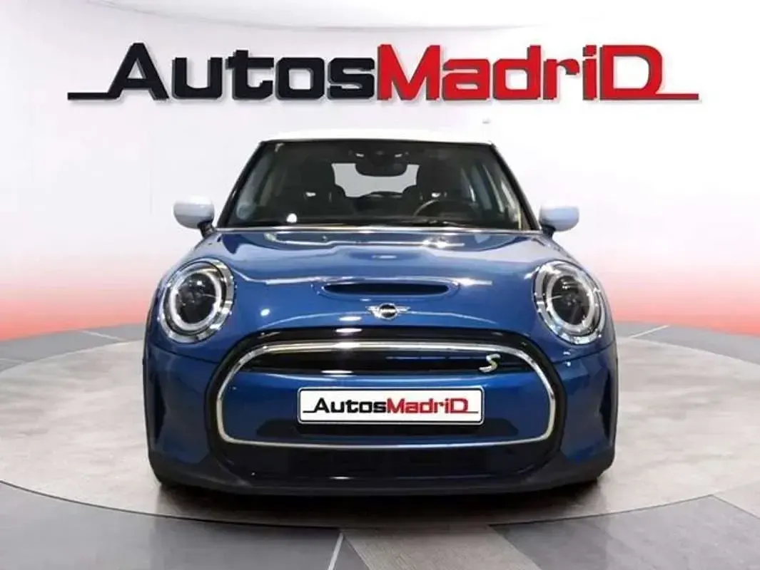 Usado Mini Cooper SE 135 kW (184 CV) 2023 Azul Utilitario
