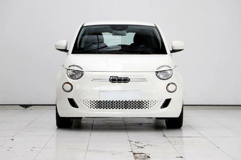 Usado Fiat 500e Icon 86 kW (118 CV) 2023 Blanco Berlina