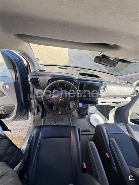 Begagnad Citroën Jumpy 180 HK (132 kW) 2024 Blå Minibuss