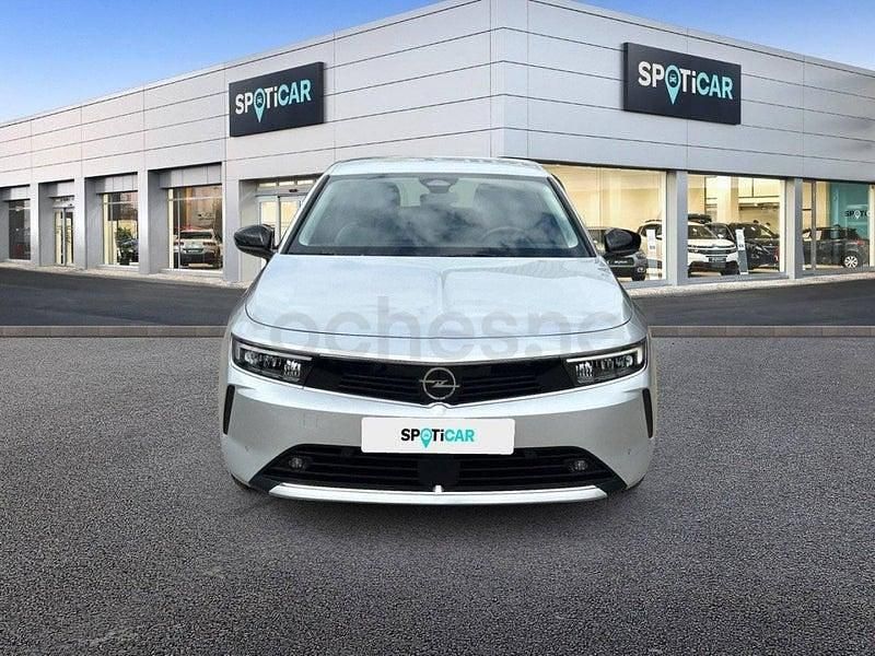 Usado Opel Astra Edition 131 CV (96 kW) 2023 Gris Berlina