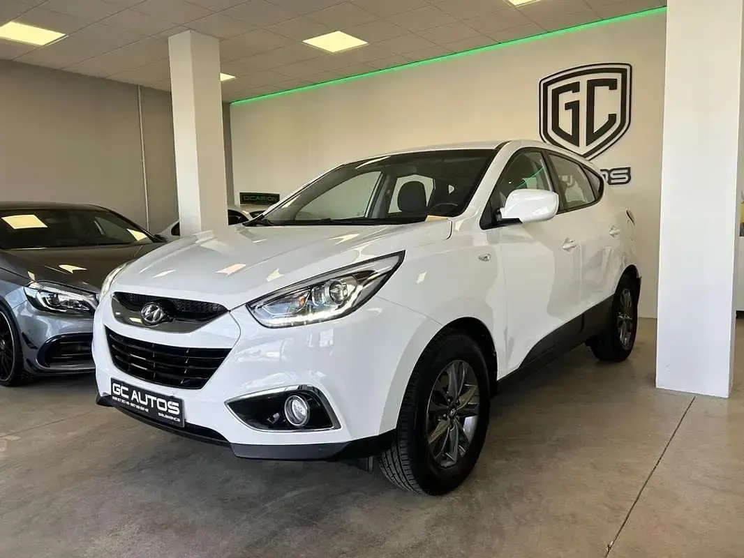 Usado Hyundai ix35 135 CV (99 kW) 2015 Blanco SUV
