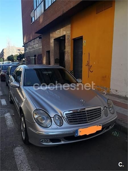 Gris / plata Usado 2003 Mercedes E320 Elegance Berlina | 3000 € (Super precio) - Imagen 1/4