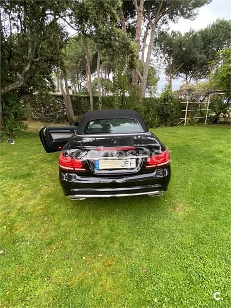 Usado Mercedes E250 204 CV (150 kW) 2015 Negro Descapotable