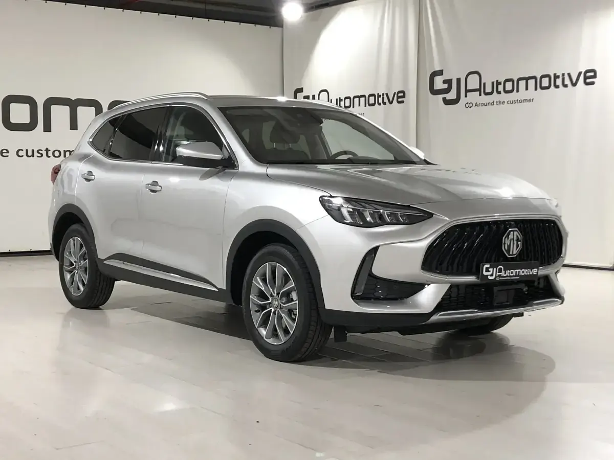 Usado MG HS Comfort 162 CV (119 kW) 2023 Gris SUV