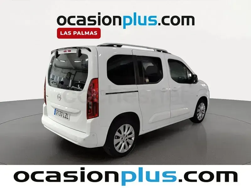 Usado Opel Combo Life Elegance 131 CV (96 kW) 2022 Blanco Monovolumen
