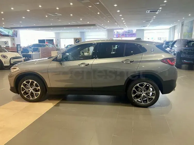 Usado BMW X2 136 CV (100 kW) 2024 Gris / plata SUV