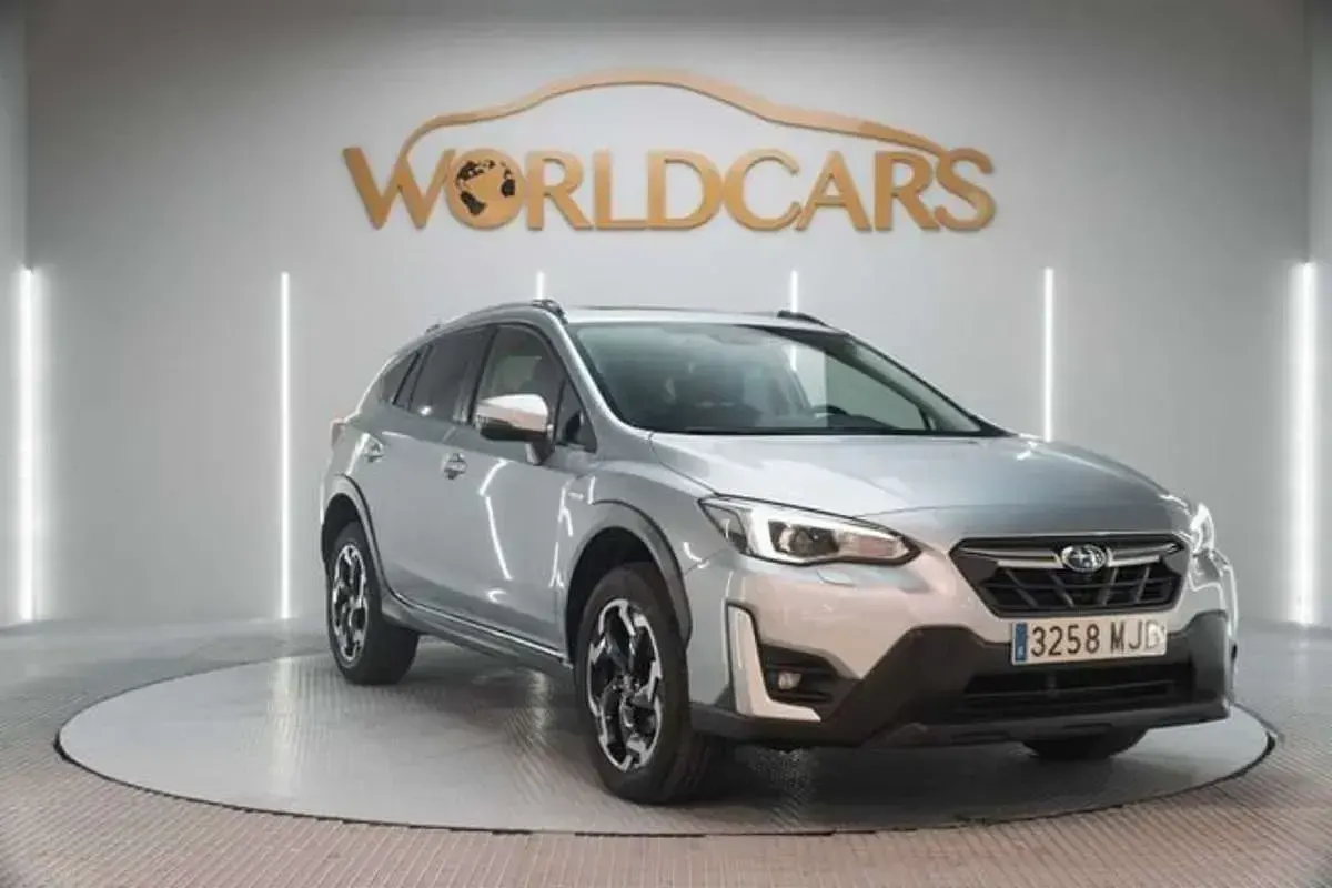 Usado Subaru XV 151 CV (111 kW) 2023 Gris SUV